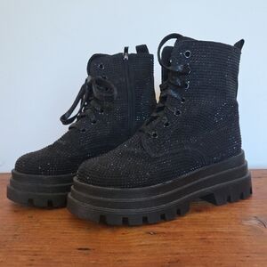 Black Women's Lace-Up Ankle Boots